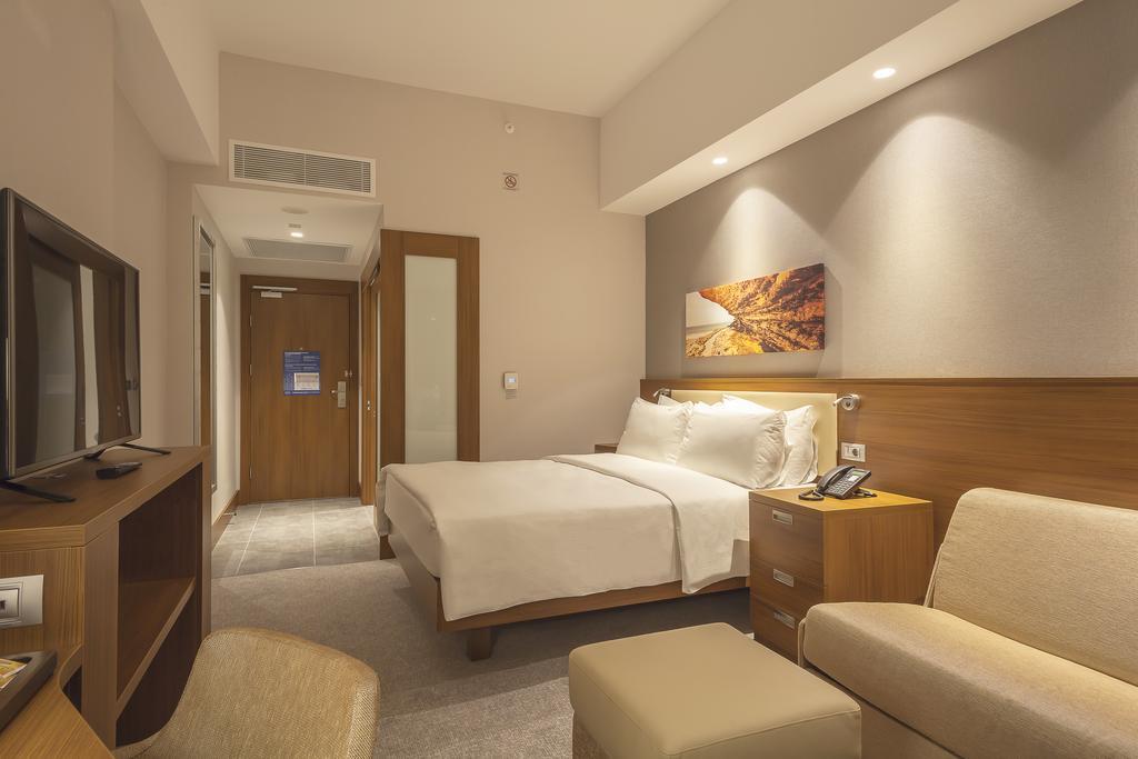 Hampton By Hilton Kocaeli Symbol Hotell Eksteriør bilde